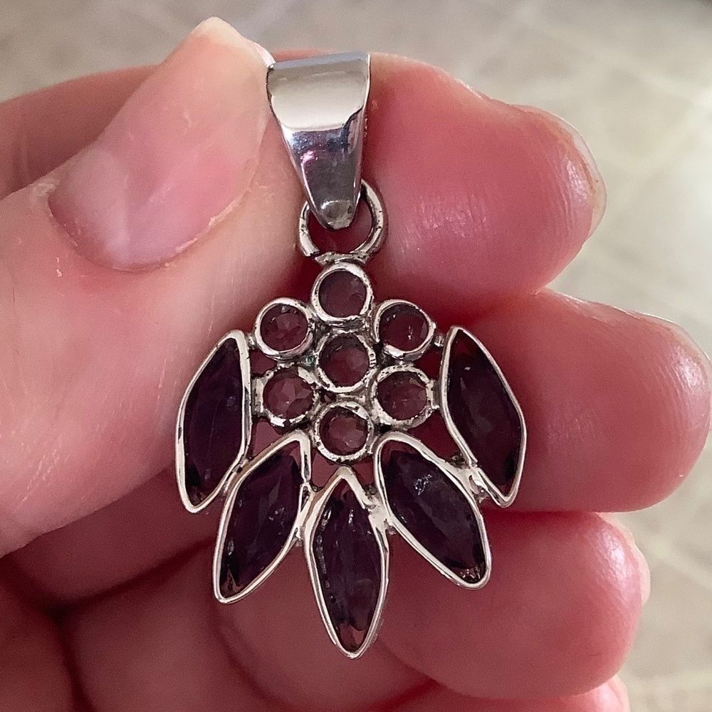NWOT sterling SILVER TANZANITE/BLUE TOPAZ FLORAL PENDANT - Picture 5 of 11